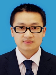吴丕六
