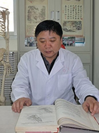 张立新