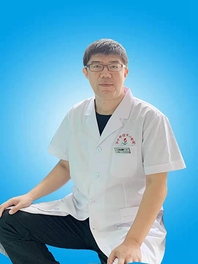 李昕