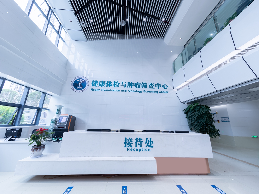 包含北京大学第三医院、票贩子排队代挂号肿瘤科的词条