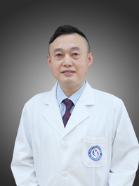 操志宏