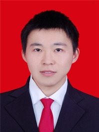 李伦