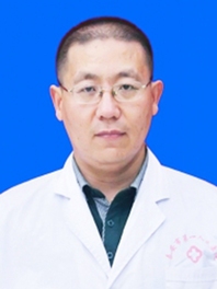李力