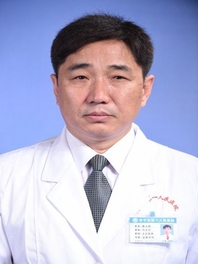 鹿占鹏