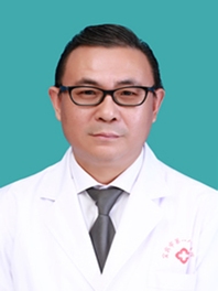 黄君