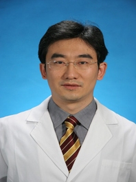 吴轶群