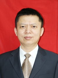 焦英伟