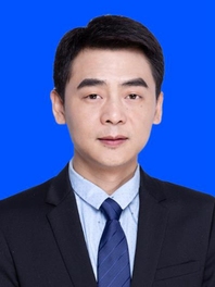 李强