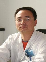 秦勇