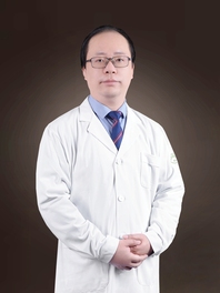李世峰