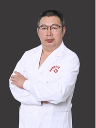 冯秉晨