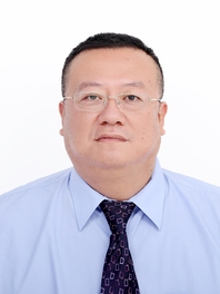 王亮