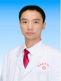 李毅