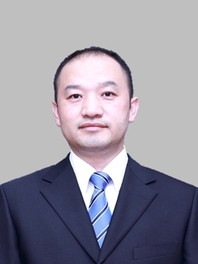 陆熠