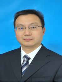 向建华