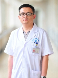 李勇