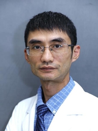 谭卓