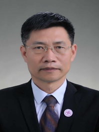 马英杰