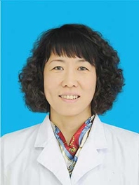 王霞