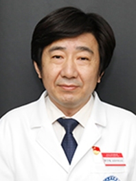 李宁忱
