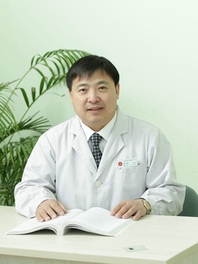 田少华