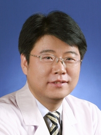 朴龙