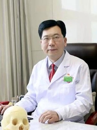 崔群建