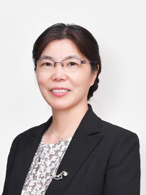 吴令英