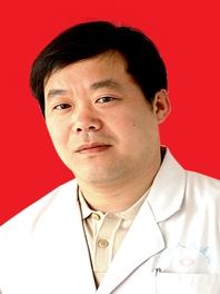 李新伟