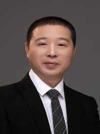 何鹏程