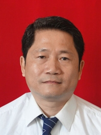 李伟雄