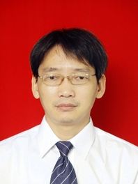 黄梓就