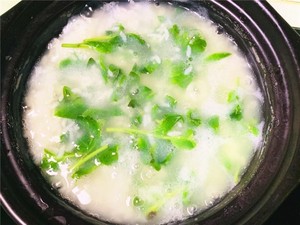 枸杞叶粥