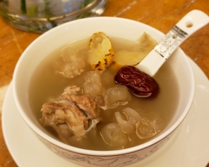 雪凤鹿筋汤