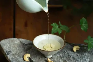 茯苓酒