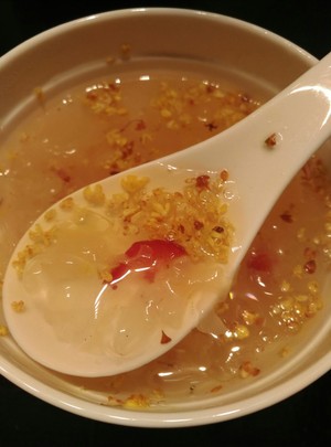 银耳羹