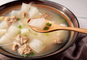 清炖牛肉萝卜汤