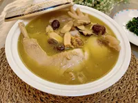 黄芪炖鸡