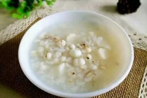 茯苓山药莲米粥