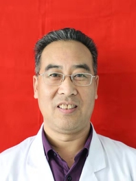 何明伍