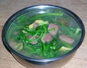 菠菜猪血汤