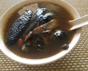 乌鸡白凤汤