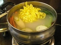 菊花鱼片火锅