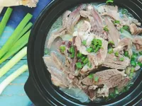 薏仁苓术羊肉煲