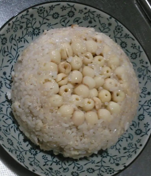 琥珀莲子