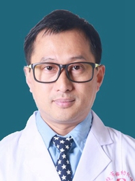 黄坚