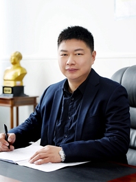 刘清华