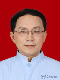 周灏