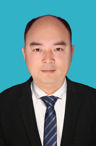 朱万里