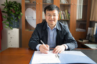 杨小维